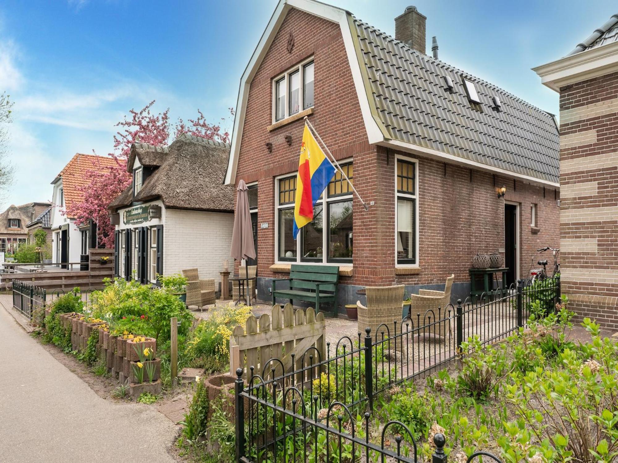 Lodge In Giethoorn With Breakfast Buitenkant foto