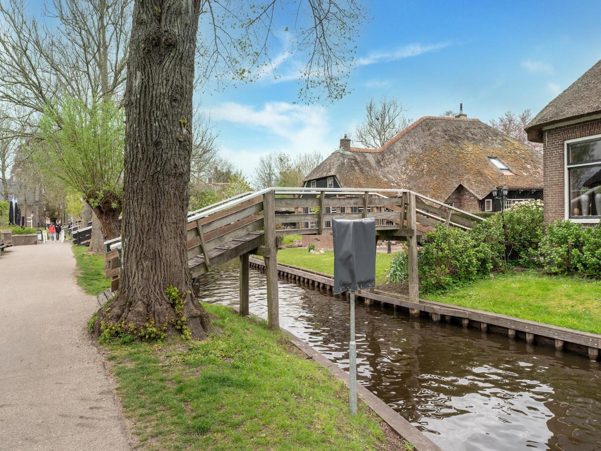 Lodge In Giethoorn With Breakfast Buitenkant foto