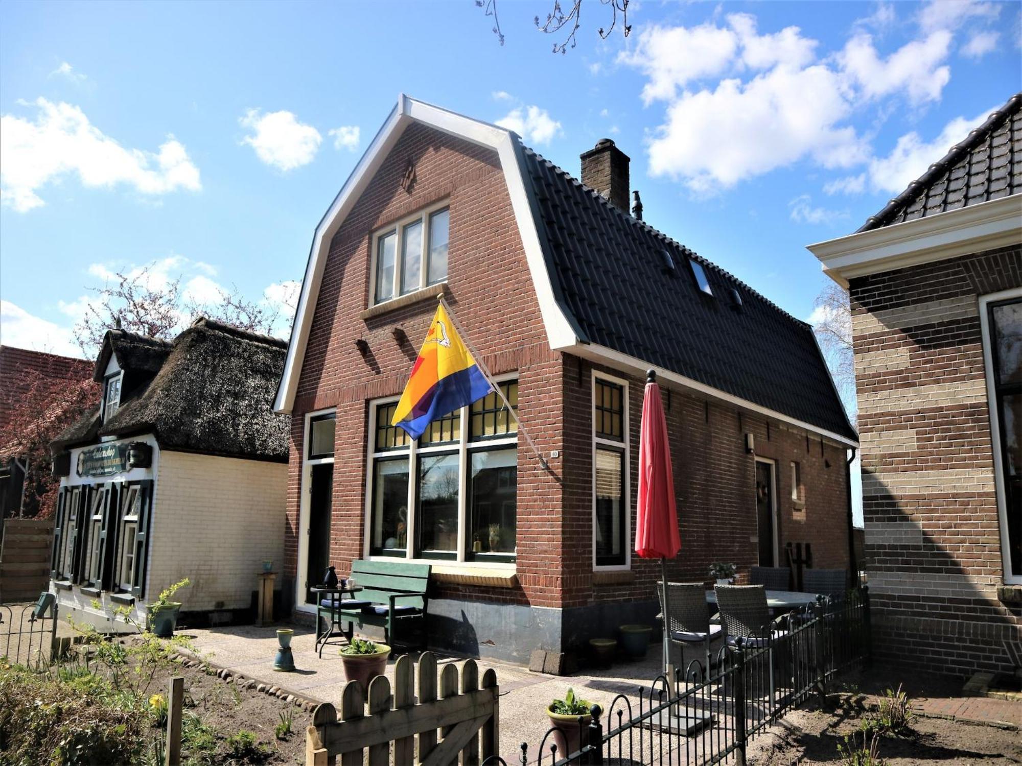 Lodge In Giethoorn With Breakfast Buitenkant foto